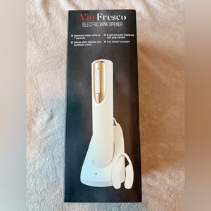 Fresco rechargeable electric wine bottle opener BRAND NEW! Perfect gift!